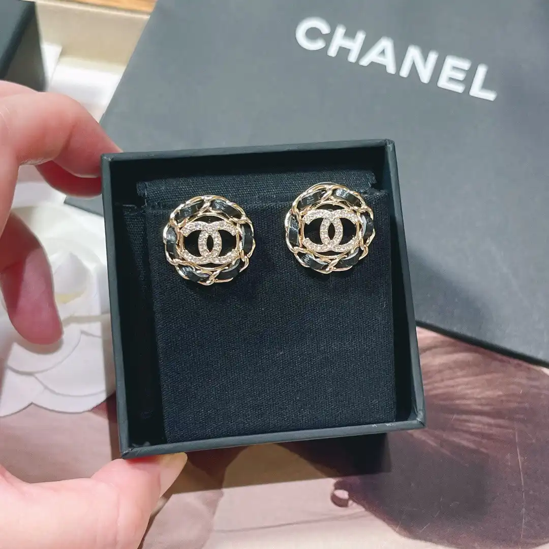 CHANEL EARRINGS