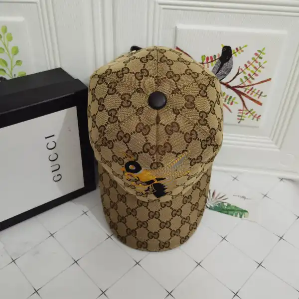 Bagsoffer GUCCI HAT