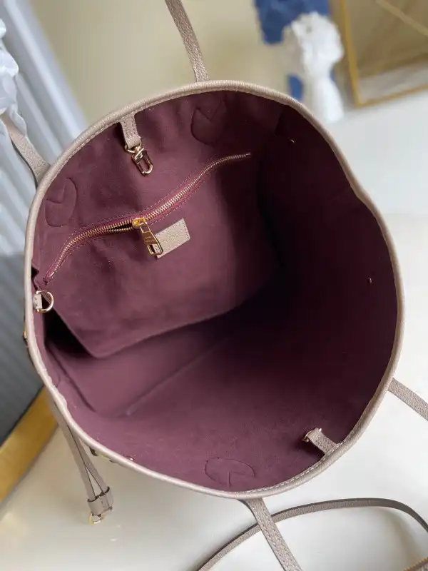 First bag ru LOUIS VUITTON NEVERFULL MM