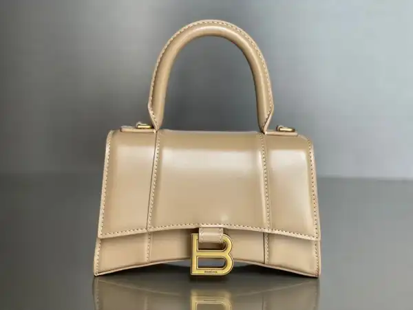 Bagsoffer BALENCIAGA HOURGLASS