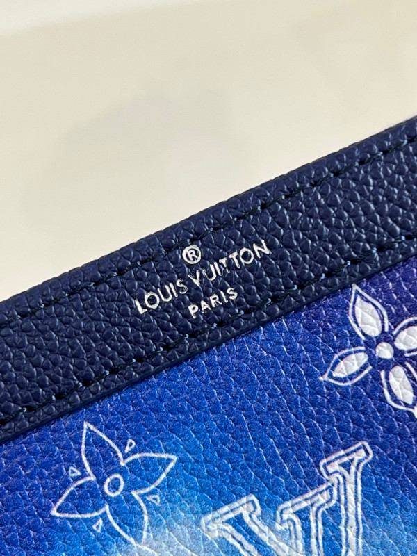 HOT SALE LOUIS VUITTON GASTON WEARABLE