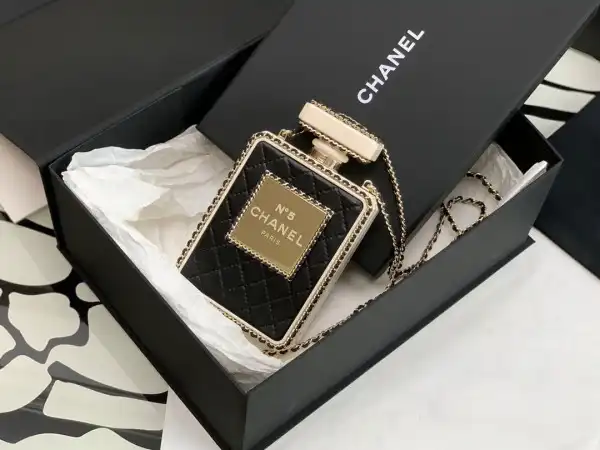 CHANEL EVENING BAG