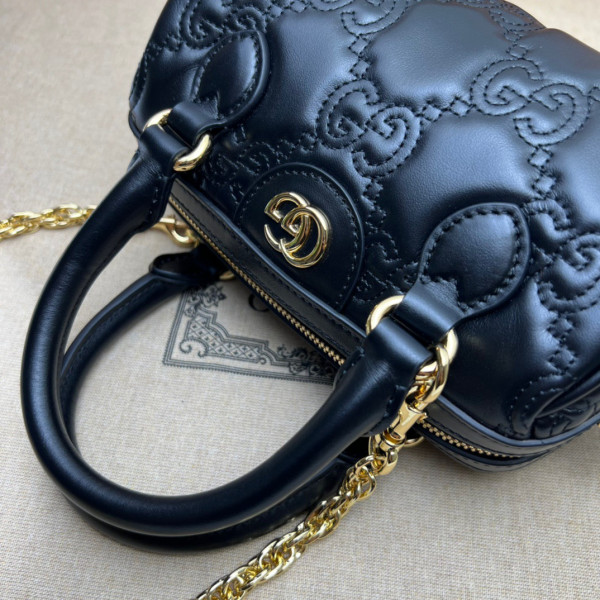 HOT SALE GUCCI GG matelassé leather top handle bag