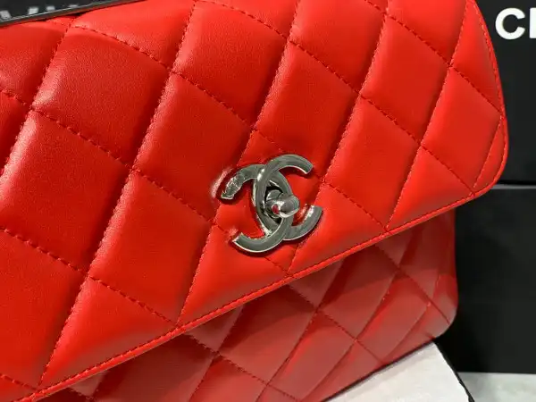 CHANEL TRENDY BAG