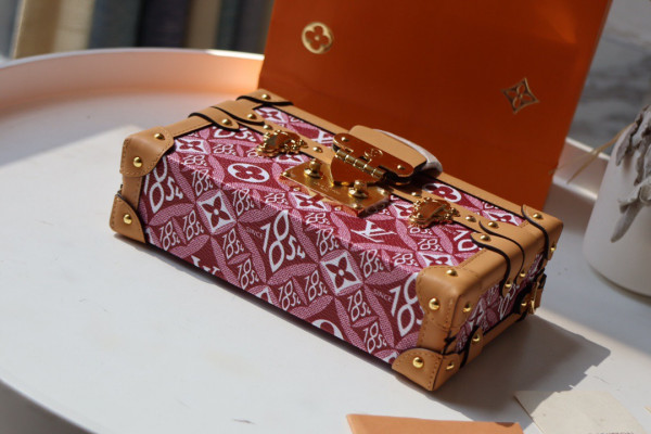 [FREE SHIPPING] LOUIS VUITTON SINCE 1854 PETITE MALLE