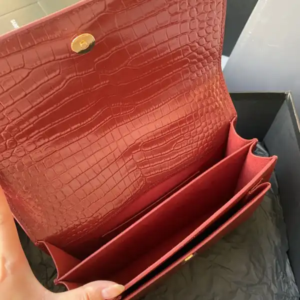 YSL SUNSET MEDIUM