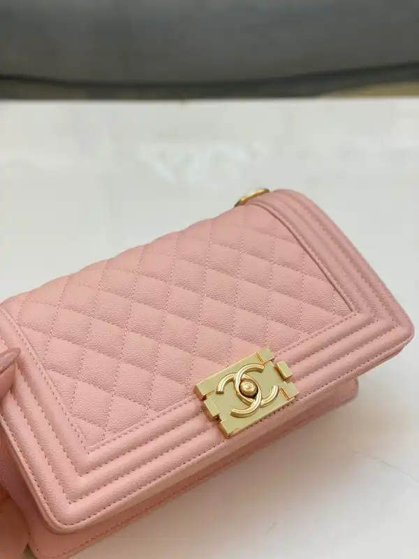 CHANEL BOY BAG 25CM