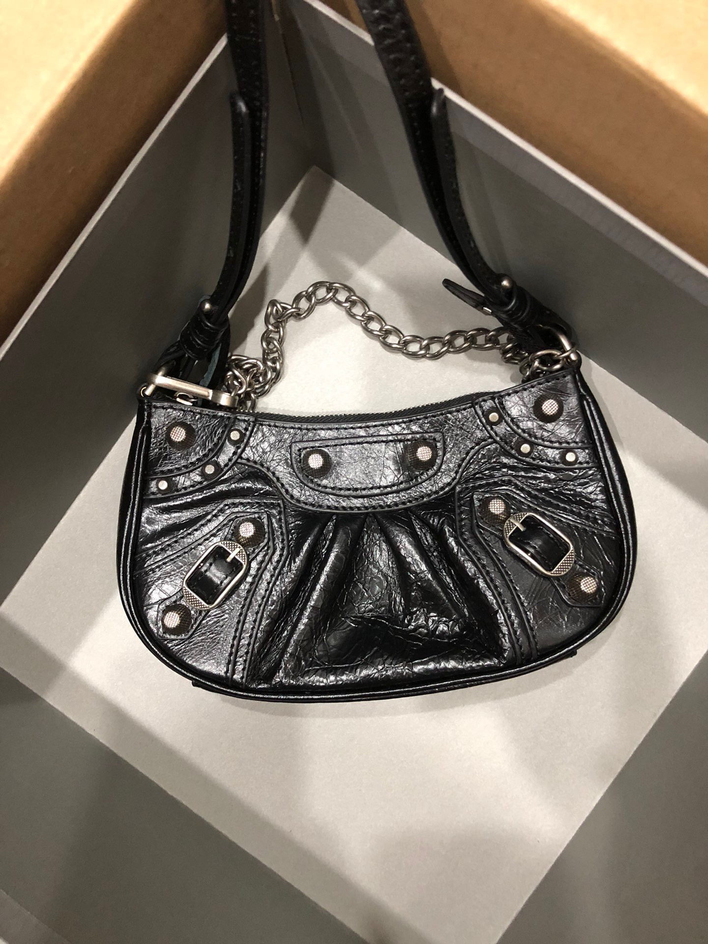 HOT SALE BALENCIAGA WOMEN'S LE CAGOLE MINI BAG WITH CHAIN