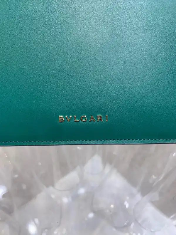 Yupoo bagsoffer BVLGARI SERPENTI FOREVER CROSSBODY BAG