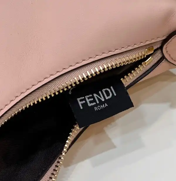 Bagsoffer yupoo Fendi Fendigraphy Small