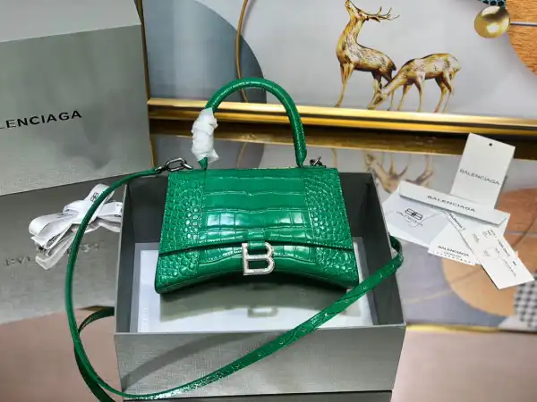 Frstbag ru BALENCIAGA HOURGLASS