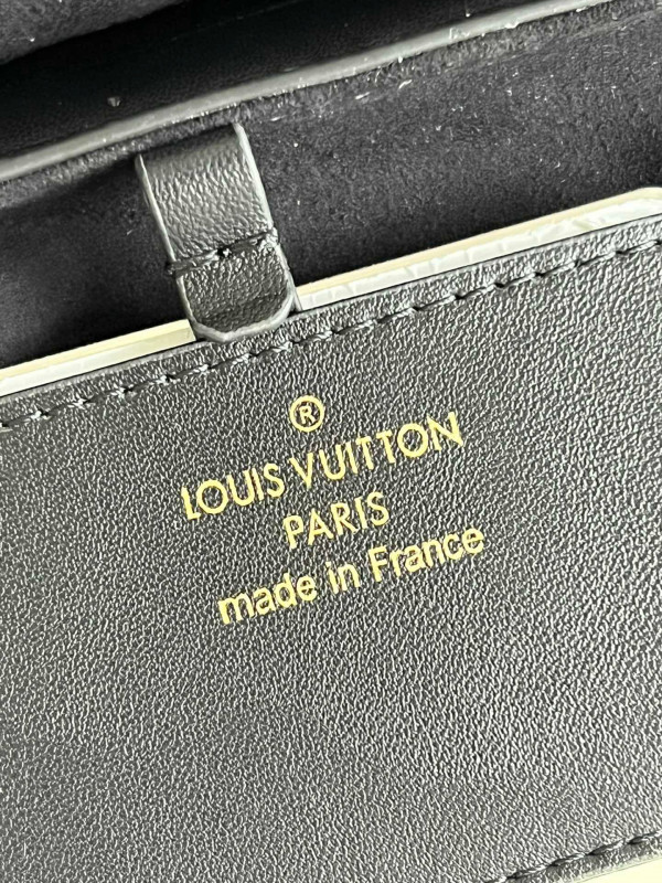 HOT SALE LOUIS VUITTON TWIST MM