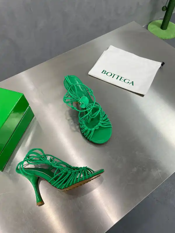 BOTTEGA VENETA Dot