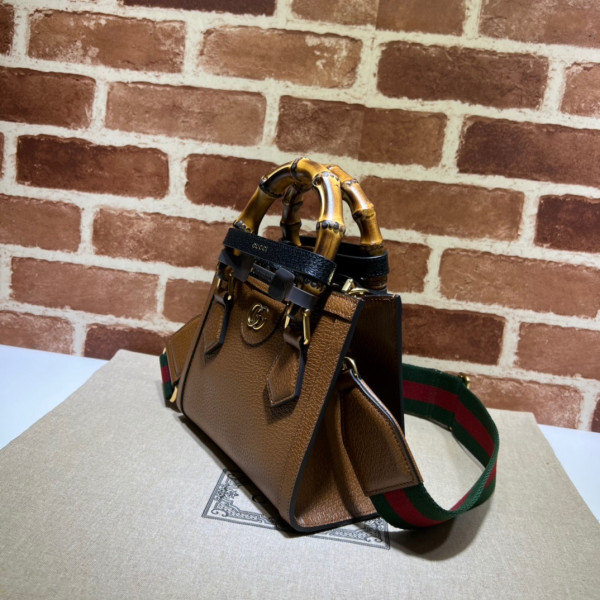 HOT SALE Gucci Diana mini tote bag