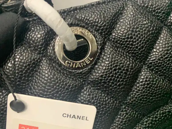 CHANEL TOTE BAG