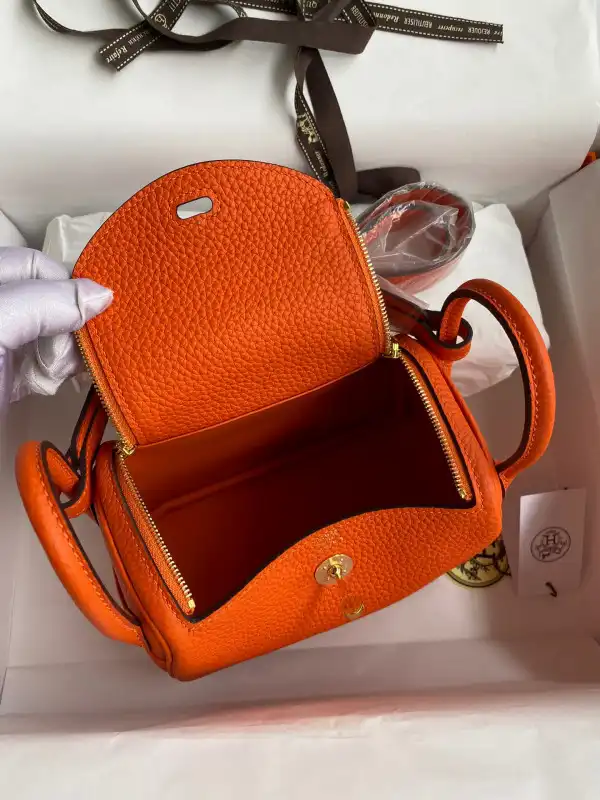 First bag ru HERMES LINDY MINI HANDMADE