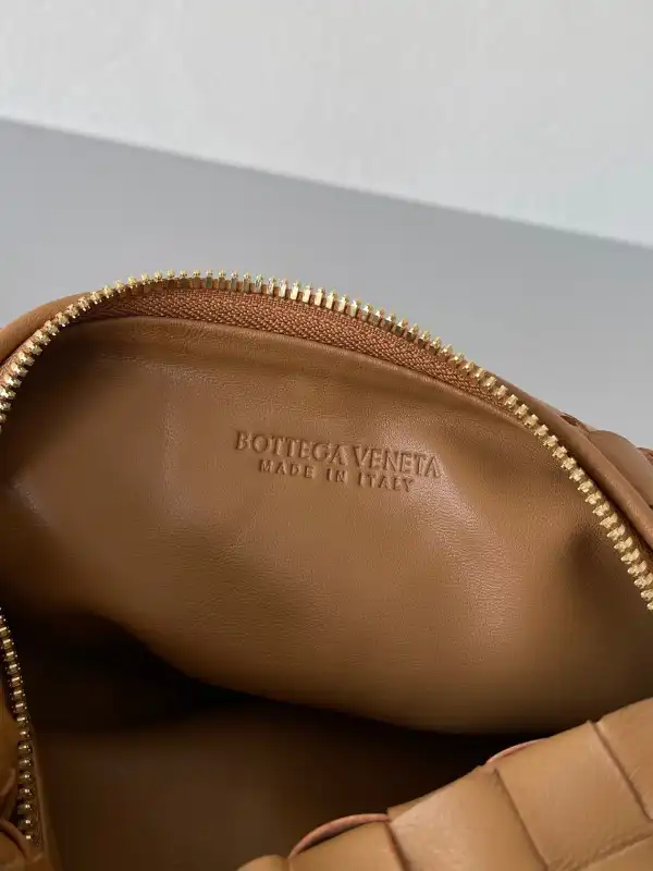 BOTTEGA VENETA MINI JODIE