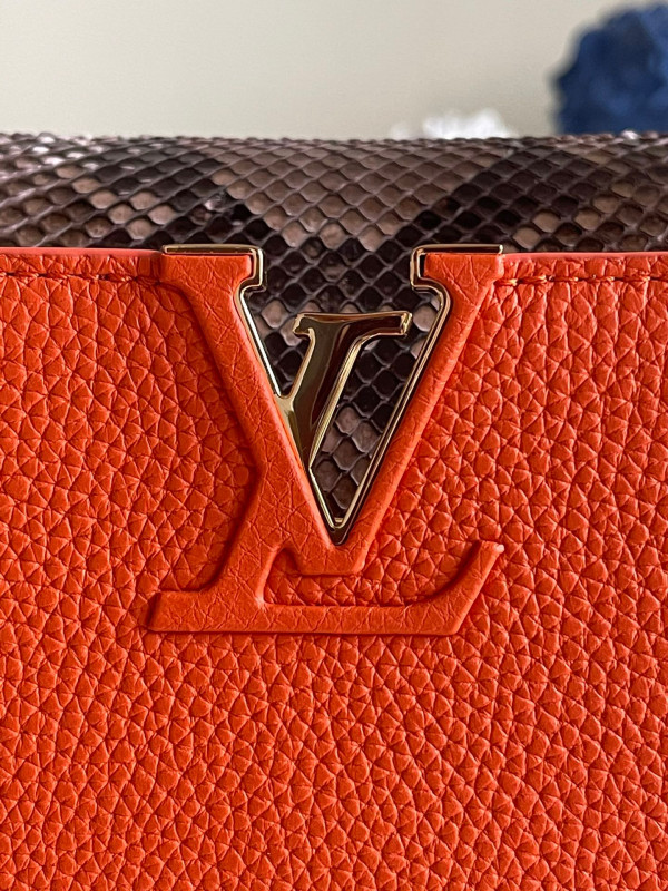 [FREE SHIPPING] LOUIS VUITTON CAPUCINES BB