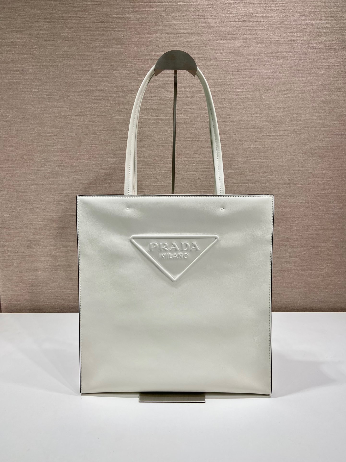 HOT SALE PRADA Leather tote bag