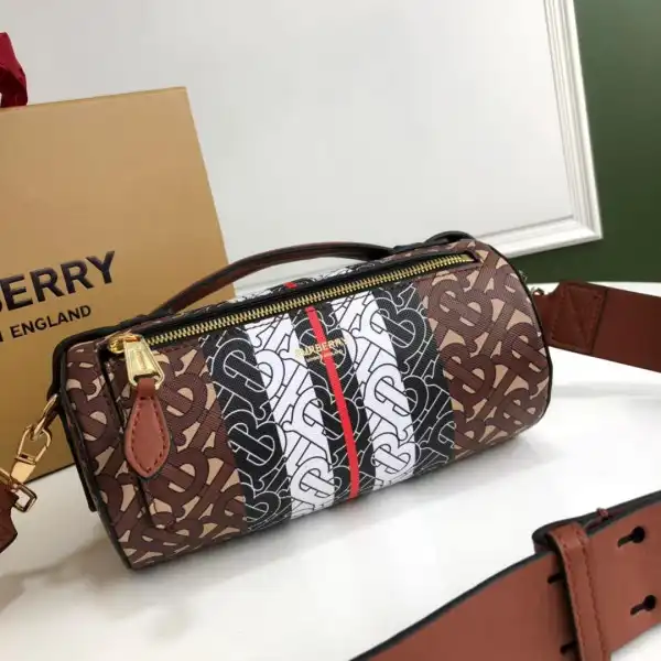 BURBERRY BARREL BAG