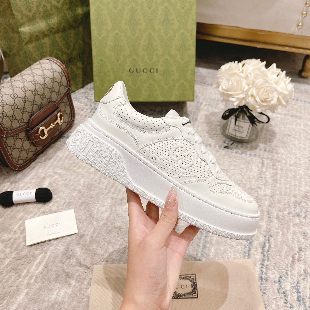 HOT SALE GUCCI sneaker with Web