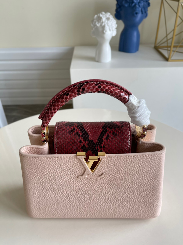 HOT SALE LOUIS VUITTON CAPUCINES BB