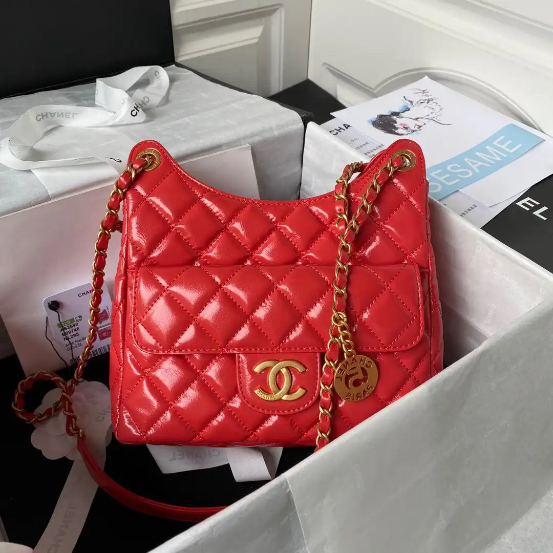 CHANEL HOBO HANDBAG