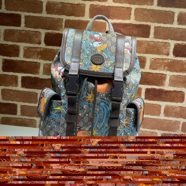 HOT SALE Disney x Gucci Donald Duck medium backpack