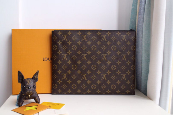 HOT SALE LOUIS VUITTON CLUTCH