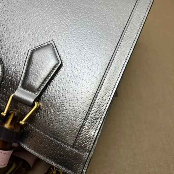 First bag ru GUCCI Diana small tote bag