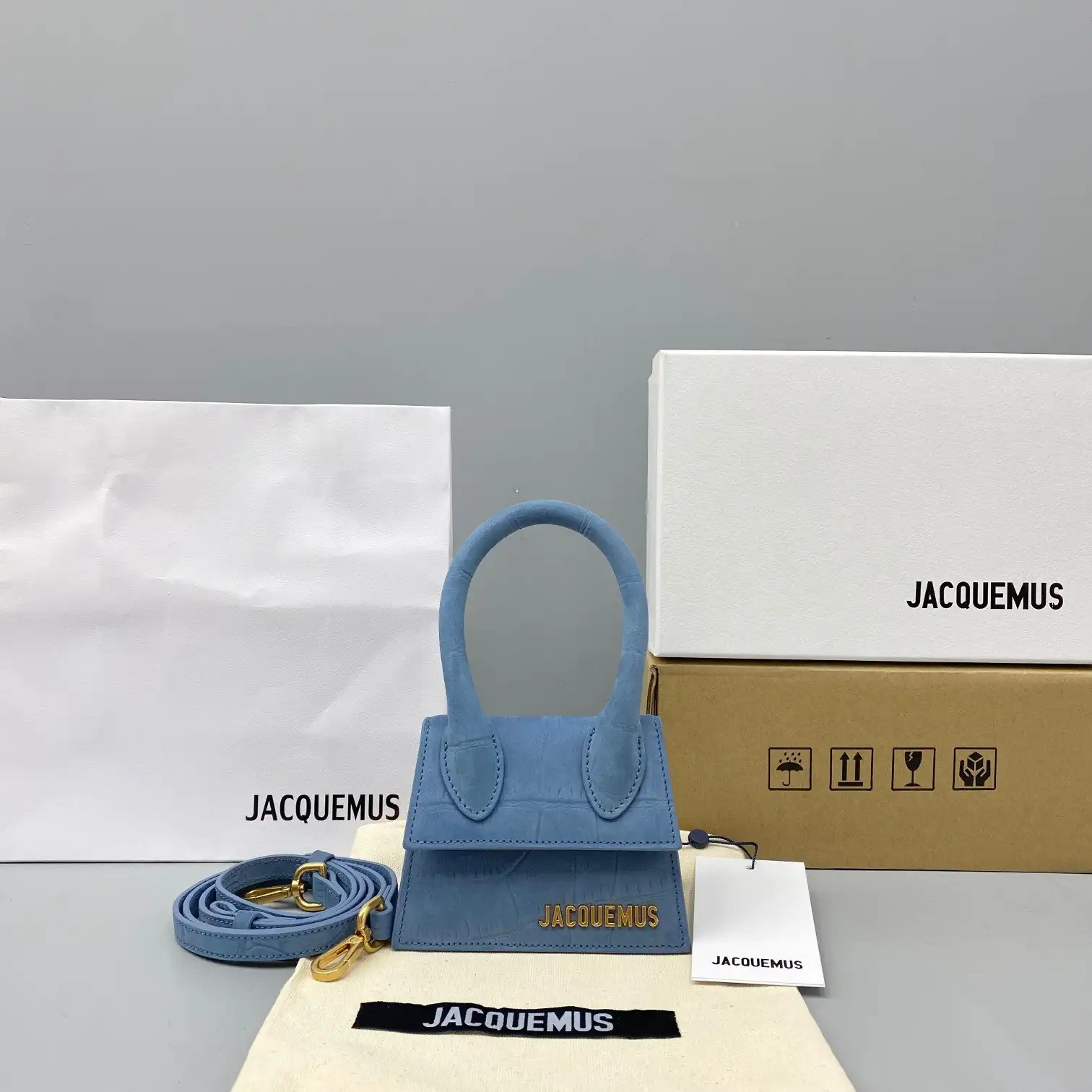 JACQUEMUS Le Chiquito Mini Bag