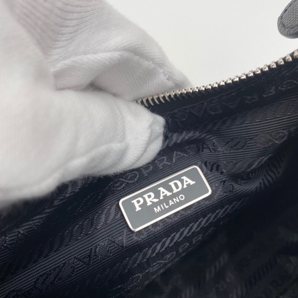 HOT SALE Prada Re-Edition 2005 Re-Nylon mini bag