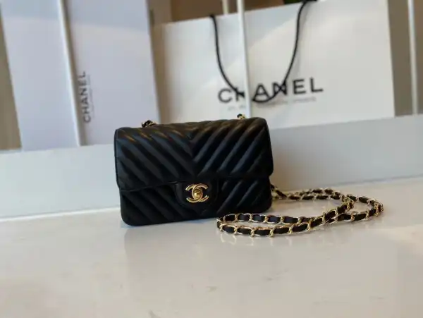 CHANEL FLAP BAG