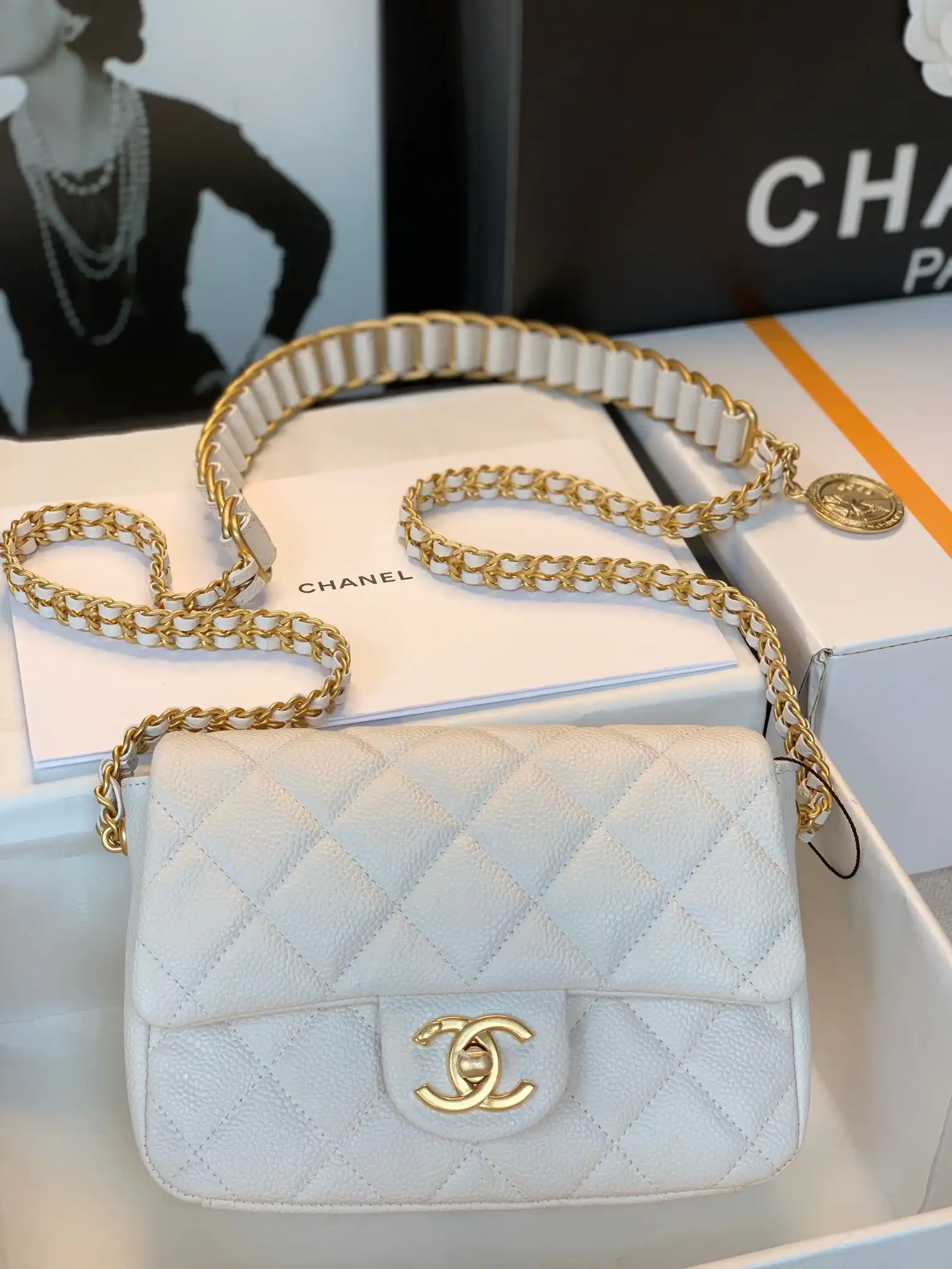 CHANEL FLAP BAG