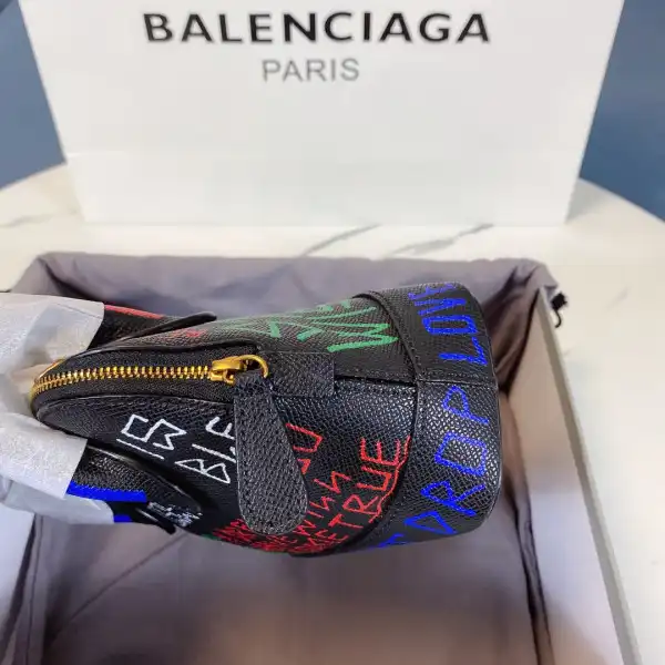 Bagsoffer BALENCIAGA VILLE TOP HANDLE XXS