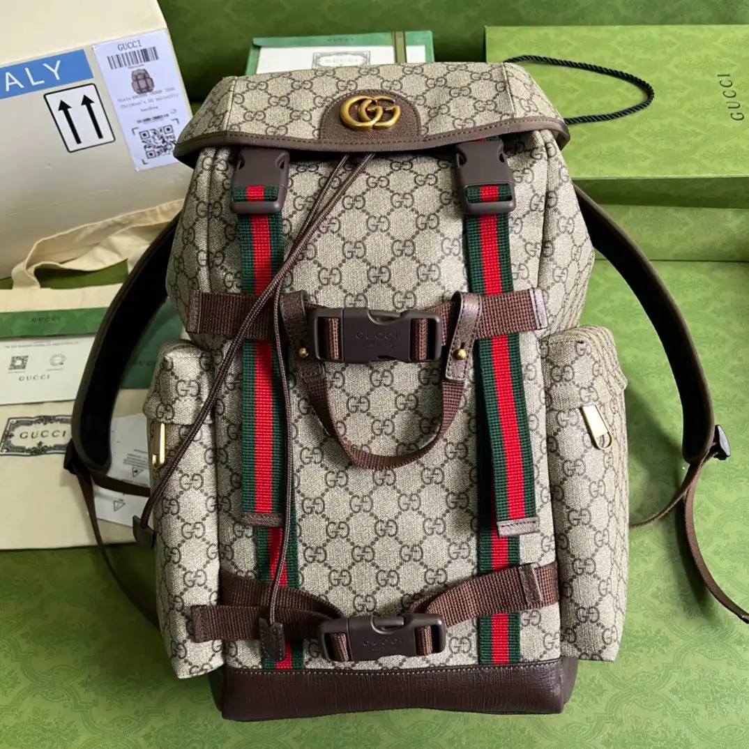 Frstbag ru Gucci GG skateboard backpack with Web