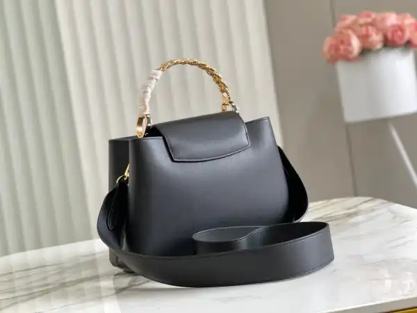 Affordable LOUIS VUITTON CAPUCINES BB