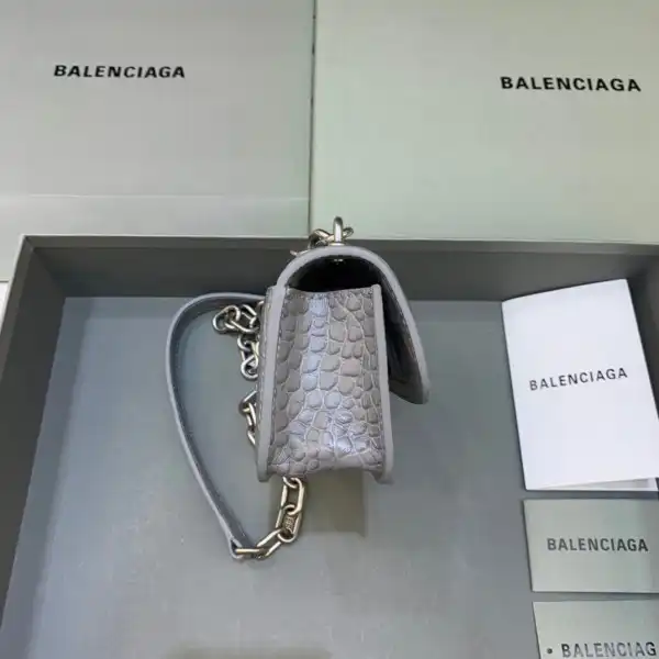 BALENCIAGA WOMEN'S GOSSIP