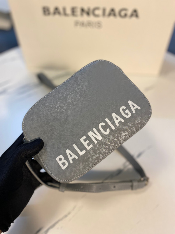 HOT SALE BALENCIAGA EVERYDAY CAMERA BAG XS