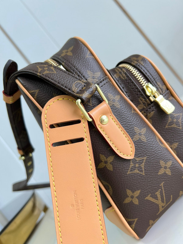 HOT SALE LOUIS VUITTON MESSENGER