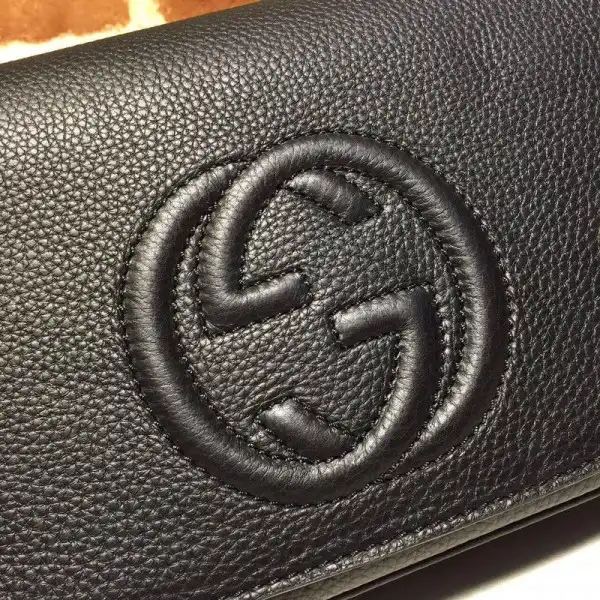 Gucci soho chain bag