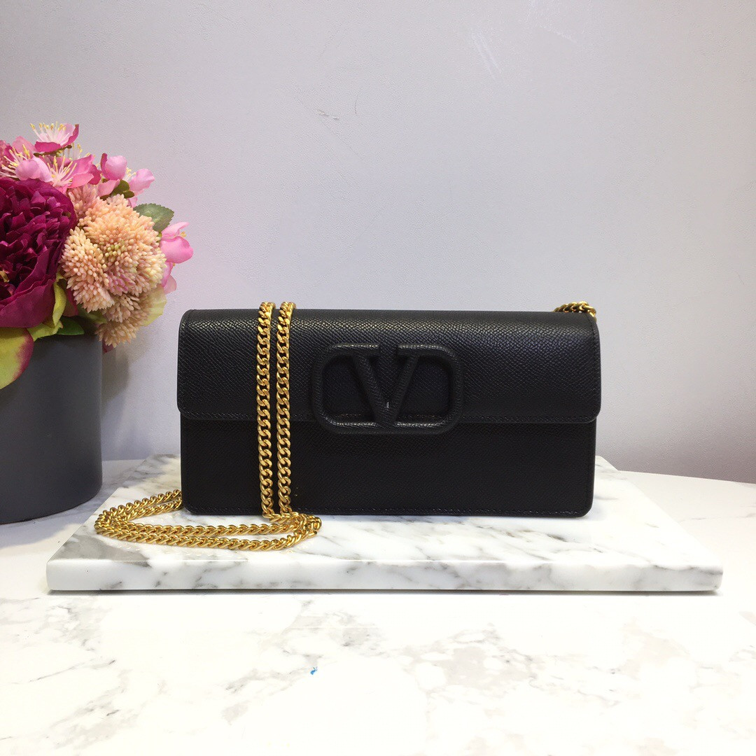 HOT SALE VALENTINO GARAVANI VSLING GRAINY CALFSKIN WALLET WITH CHAIN STRAP