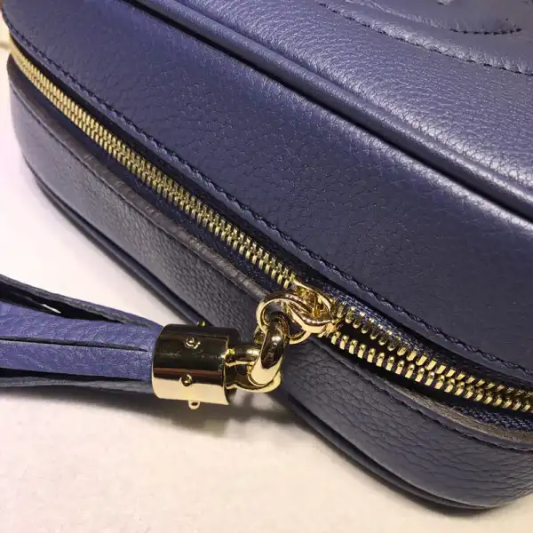 GUCCI Soho small leather disco bag