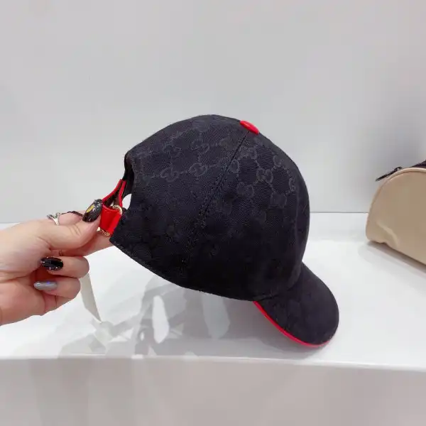 GUCCI HAT