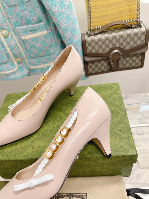 HOT SALE GUCCI Women's pump with 'GUCCI'