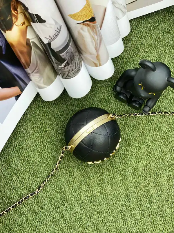 CHANEL SPHERE MINAUDIERE