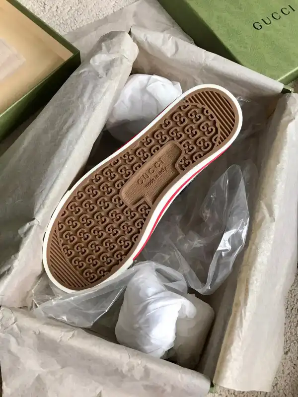 Frstbag ru GUCCI Tennis 1977 sneaker