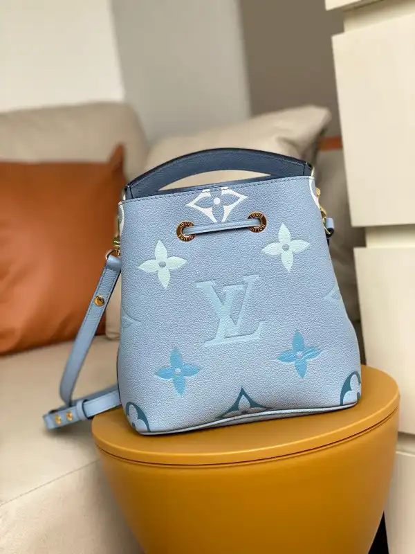 Rep LOUIS VUITTON NÉONOÉ BB