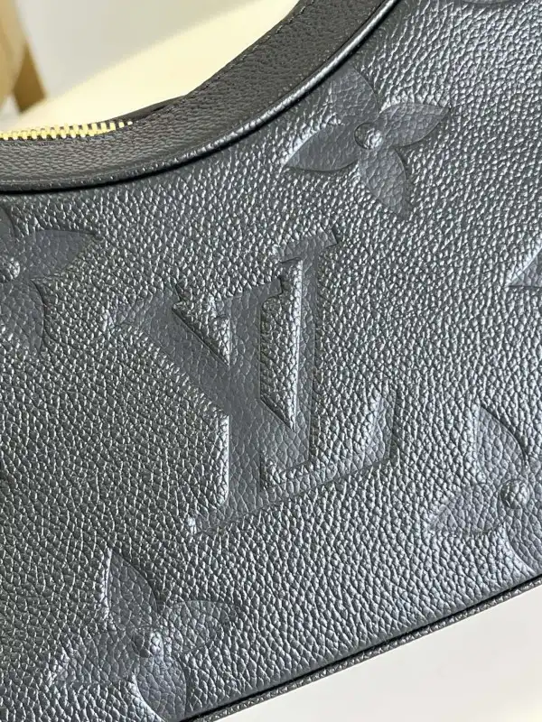 First bag ru LOUIS VUITTON BAGATELLE