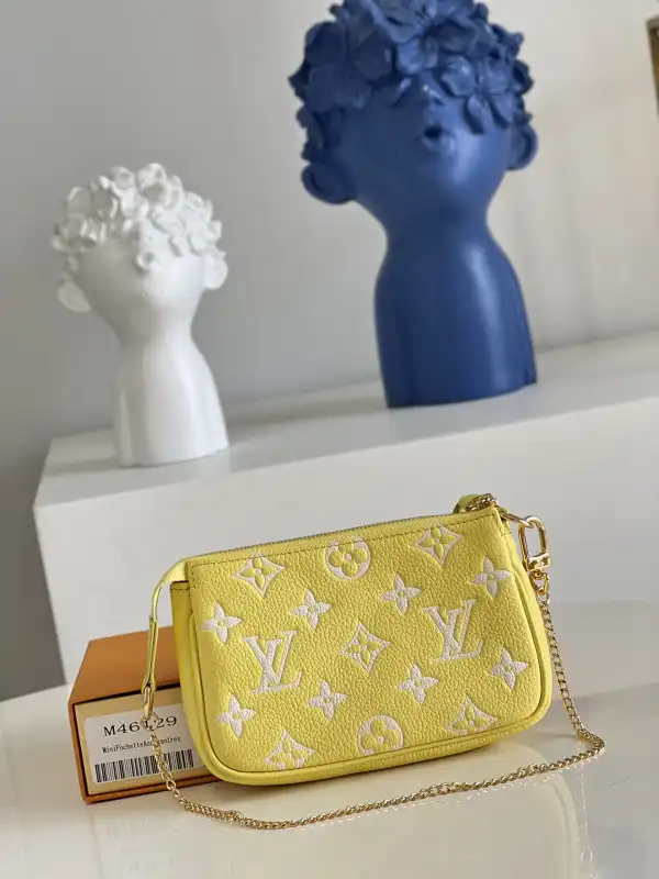 LOUIS VUITTON MINI POCHETTE ACCESSOIRES